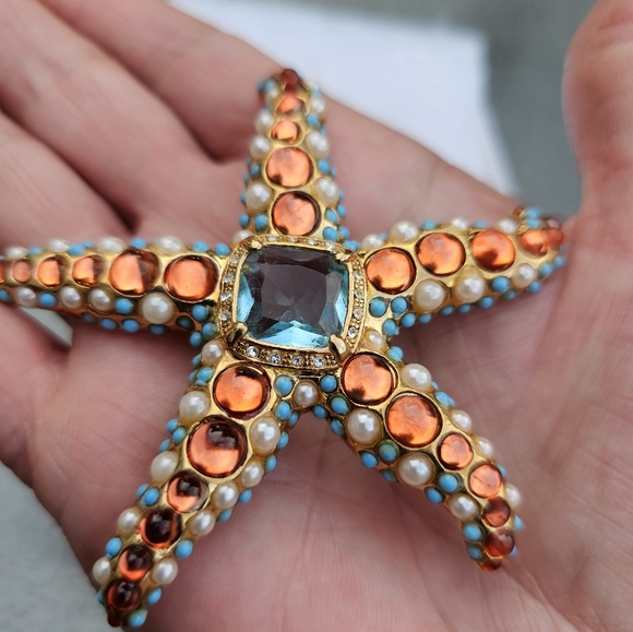 KJL Avon starfish brooch - Picture 2 of 6